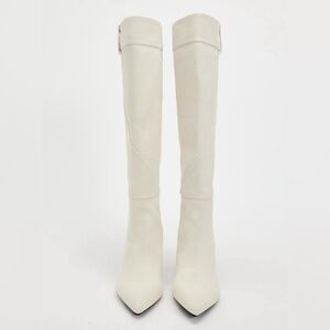 COPY - Zara Denim high heel knee high boots
Details
Condition
Brand new
Brand
…